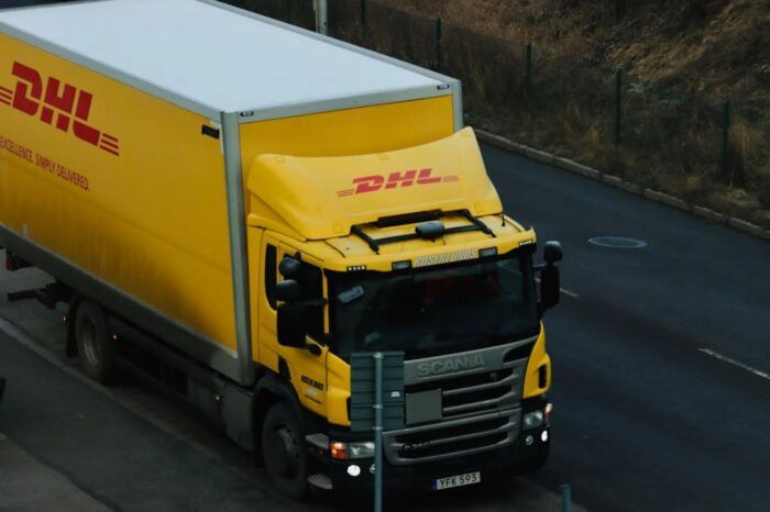 Италианската полиция иззе 46,8 млн. евро от DHL Express Italy заради данъчни измами